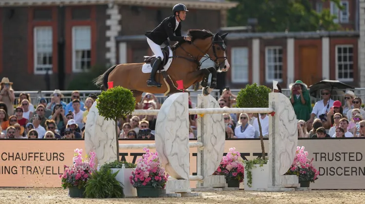 Scott Brash et Hello Jefferson ont remporté l'épreuve majeure de ce samedi au CSI 5* de Londres.