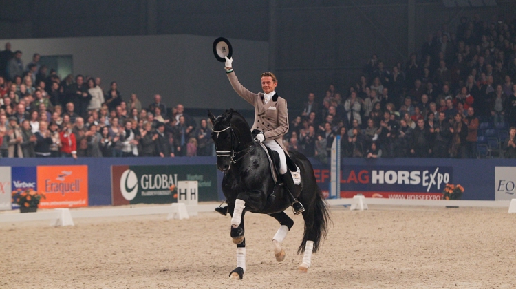 Reconnaissable entre mille, Totilas a marqué le monde du dressage, tant dans le sport qu’à l’élevage.