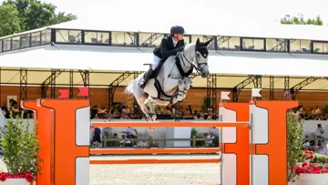 Le challenge Hermès Sellier récompense le meilleur cavaliers du circuit 1*. 