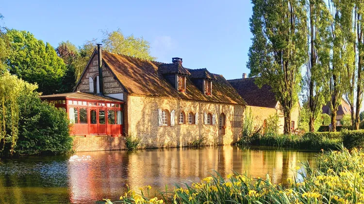 Le Domaine des Trois Chevaliers offre un cadre élégant et authentique pour des événements inoubliables.