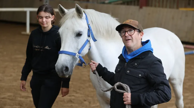 la journée du mardi 8 septembre sera consacrée à “l’Équitation pour tous”.