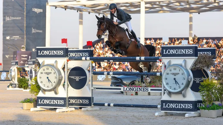 Samedi dernier, Pieter Devos et sa Casual DV ont remporté le Grand Prix du Longines Global Champions Tour du Caire.