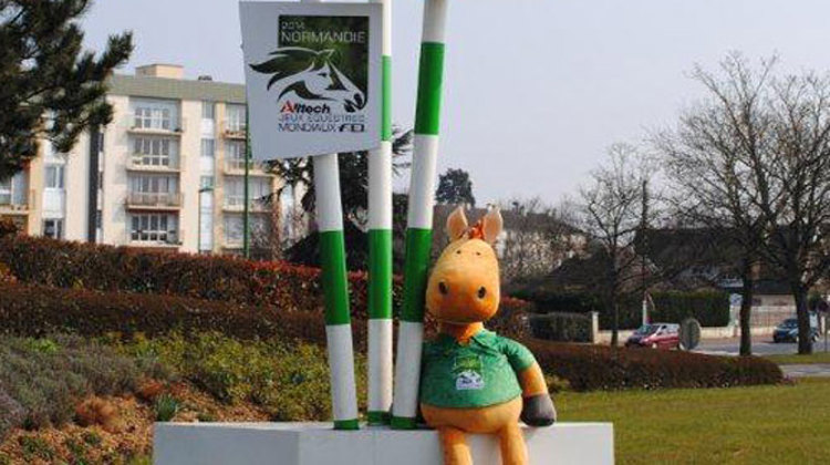 Les Jeux Equestres Mondiaux ont leur mascotte officielle, du nom de Norman. 