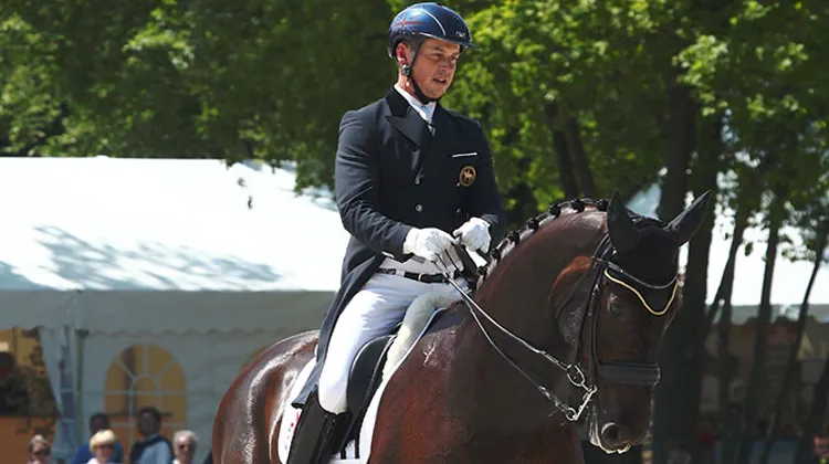 Carl Hester et Dances with Wolves, ici à Compiègne, ont conservé leur titre sans surprise dans le Grand Prix du CDI 3* de Saumur. Photo PSV Morel