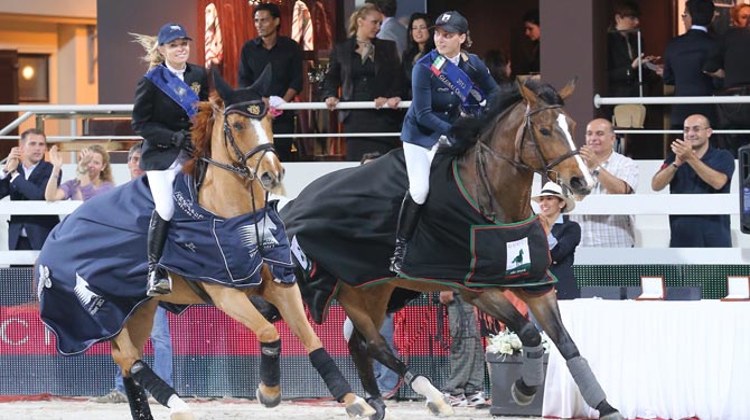 Edwina Tops Alexander, victorieuse du circuit, et Katharina Offel, lauréate du Grand Prix, ont animé la dernière étape du Global Champions Tour. Crédit Sportfot/GCT