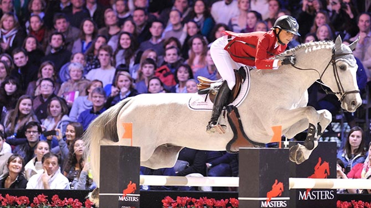 Cinquième du Grand Prix CSI 5* de Villepinte en 2012, Mylord Carthago*HN poursuit sa convalescence à Lécaude, dans les écuries de Pénélope Leprevost. Photo Scoopdyga