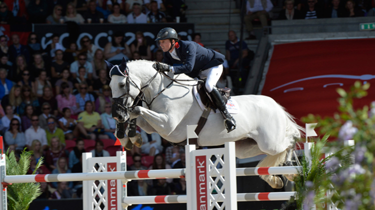 Le Britannique Ben Maher associé à Cella a terminé premier du classement des couples en 2013. Photo Kit Houghton/FEI