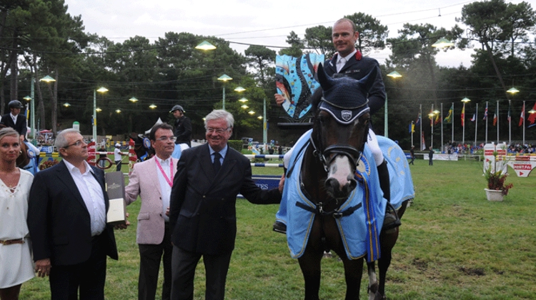 Marc Bettinger a remporté le Grand Prix de la ville de Royan avec Bacardi. Photo Séverine Moronval