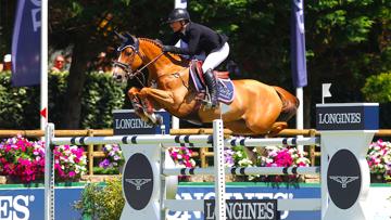 Marie Hécart et Myself de Brève, ici lors du CSI 5* de La Baule au mois de mai, s?étaient classées deuxièmes de la Coupe des nations d?Hickstead l?an dernier. Ce week-end, elles tenteront de réitérer leurs performances. Photo Scoopdyga