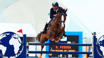 Rodrigo Pessoa vainqueur à Valence.