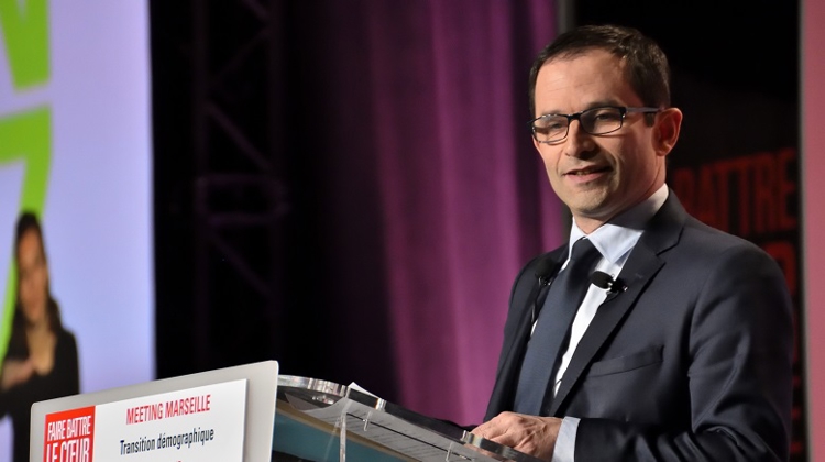 Benoit Hamon, candidat à la Présidence de la République, a présenté son programme vis-à-vis de la filière cheval.
