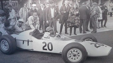 Honda fut l’un des constructeurs pionniers de la Formule 1, lançant sa propre écurie dès 1964.