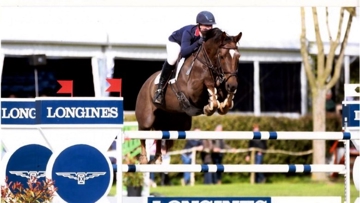 Dougie Douglas jumping at CSIO Lummen