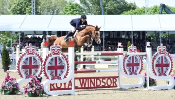 America's Kent Farrington and Creedence Win the 2016 GP