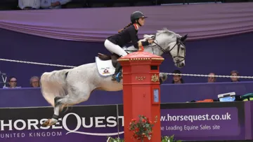 Tahnia Jordan Jones Wins Pony Newcomers