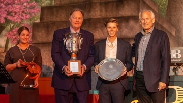 Brian Moggre (pictured second from right) was presented as the 2020 recipient of the Lionel Guerrand-Hermès Trophy by (from left to right) Leah Rogers Meirfeld of Hermès, USET Foundation Vice President William Weeks, and USET Foundation Chairman, Presiden