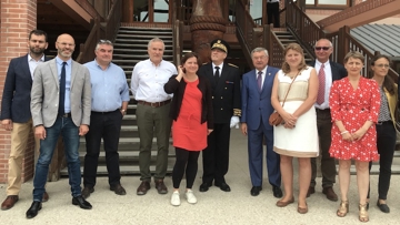 Cet été, Roxana Maracineanu, ministre des Sports, a rendu visite à la Fédération française d'équitation, à Lamotte-Beuvron, à l'occasion de l'Open de France.