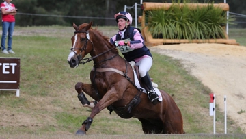 Suzanna Dalton, Abbeylara Prince, winners CIC***