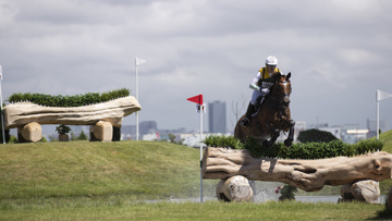 Australia’s triple Olympic team gold medalist Andrew Hoy galloped his way into the top spot with Bloom Des Hauts Crets after today’s cross country at the Tokyo test event.