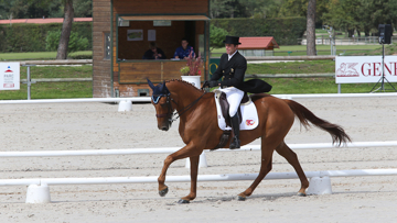 Madiran du Liot et Geoffroy Soulez leader en dressage