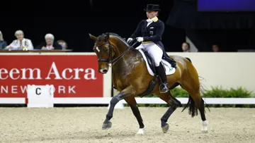 Isabell Werth gehört zu den Teilnehmern bei der Weltcup-Premiere der Dressur in Salzburg.