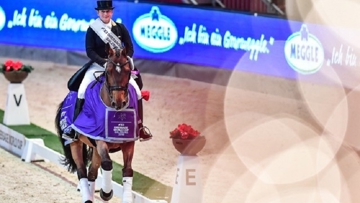 The Queen of international dressage, Germany’s Isabell Werth, continued her relentless march to the 2020 Final when winning today’s FEI Dressage World Cup™ 2019/2020 Western European League qualifier at Salzburg, Austria with Emilio.