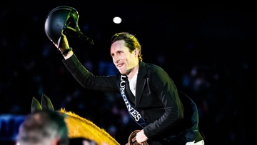 Belgium’s Pieter Devos and Apart reigned supreme for the second year in a row at the fifth leg of the Longines FEI Jumping World Cup™ 2019/2020 Western European League in Stuttgart, Germany today.