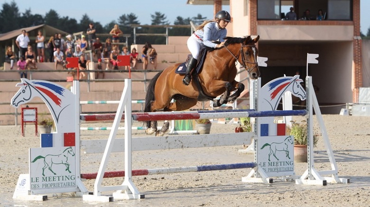 Enora Couturier et sa bonne jument à Lamotte-Beuvron ce week-end.