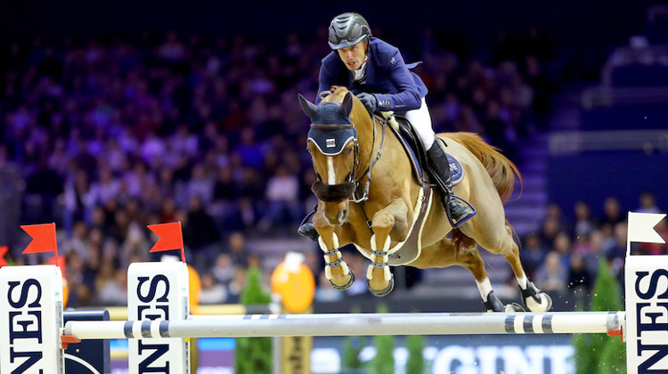 Ici à Lyon avec Tempo de Paban, Olivier Robert figure à la onzième place du classement général de la Coupe du monde Longines.