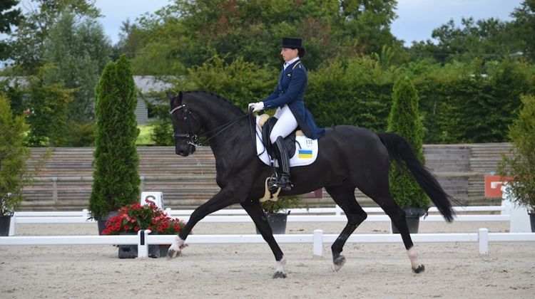 Inna Logutenkova sur Don Gregorius a fait briller l'Ukraine en s'imposant dans le Grand Prix Spécial du CDI 3* de Deauville