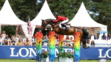 Gilles Thomas bei seinem Sieg in Fontainebleau