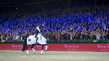 Tenante du titre avec Weihegold OLD, Isabell Werth sera à Amsterdam ce week-end.