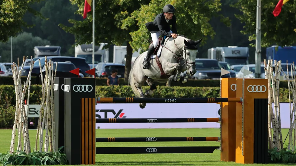 Roxanne de Regor bezorgt Seppe Wouters winst in Grote Prijs van Kuringen