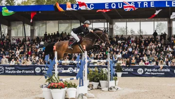 Robin van Thillo a devance Nina Mallevaey aujourd'hui dans le Grand Prix du CSI 3* du Touquet Classic.