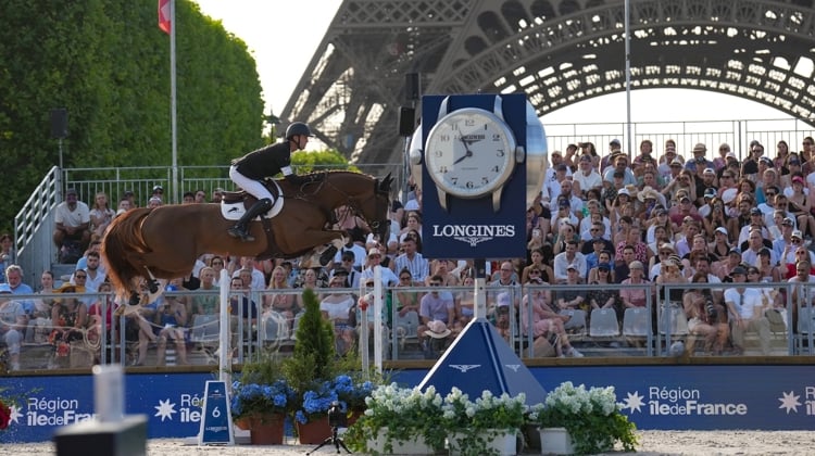 Première victoire internationale d’Ermitage Kalone