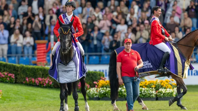 Vice-Wereldkampioen Thibeau Spits vergroot voorsprong als nummer één