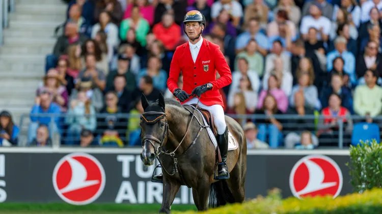 Stephex Stables-ruiter Daniel Deusser wint Youngster Tour-finale