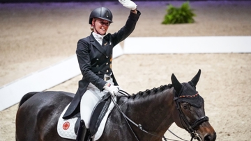 Une fois de plus, Jessica von Bredow-Werndl et TSF Dalera BB se sont montrées invincibles aujourd’hui à Lyon. 