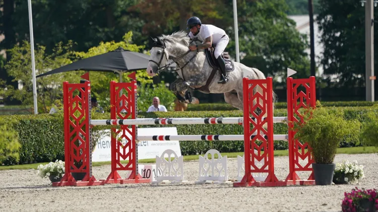 Loris Berrittella werd derde in een 1m40 reeks