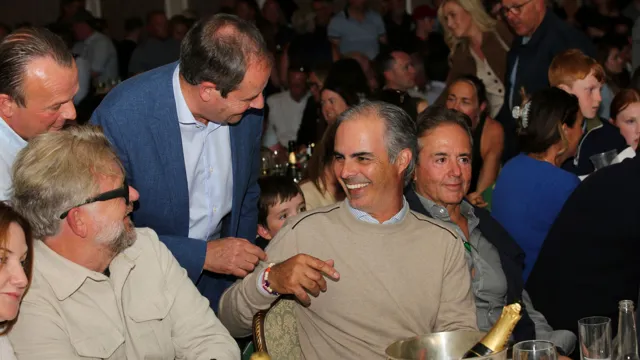 Rodrigo Pessoa vertegenwoordigde Artemis Farms and kocht drie embryo's voor 260.000 euro.