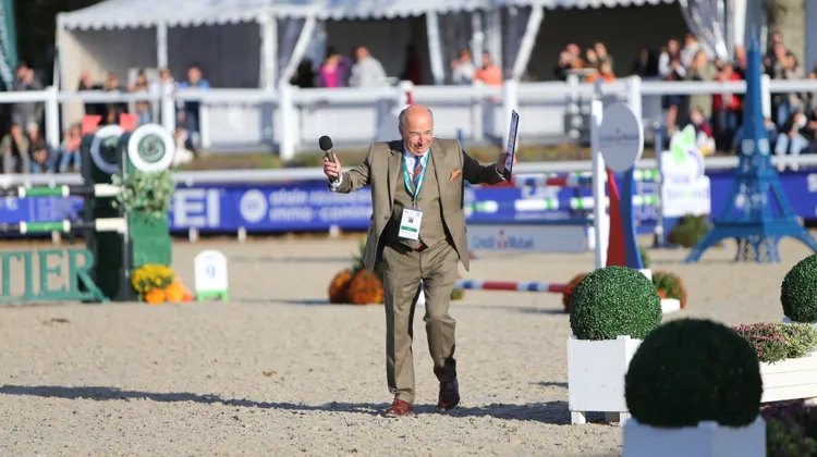 Cette année, c'est la première fois que François Saint André n'est pas le speaker officiel du Mondial du Lion, ayant décidé de raccrocher l'année dernière.