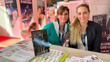 Co-écrit avec la psychologue Marie Leduc Lusteau (à droite), le livre d'Audrey Larcade, victime d'agressions sexuelles et de viols de la part de son ancien entraîneur, a été présenté ce week-end à Longines Equita Lyon.