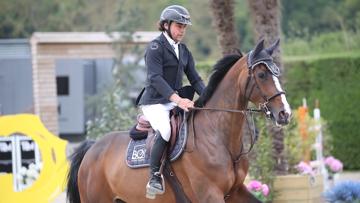 Associé à sa jument de douze ans, Charlotte 198, Jules Orsolini s’est offert cette année la troisième place du championnat de France réservé aux Jeunes cavaliers à Villers-Vicomte.