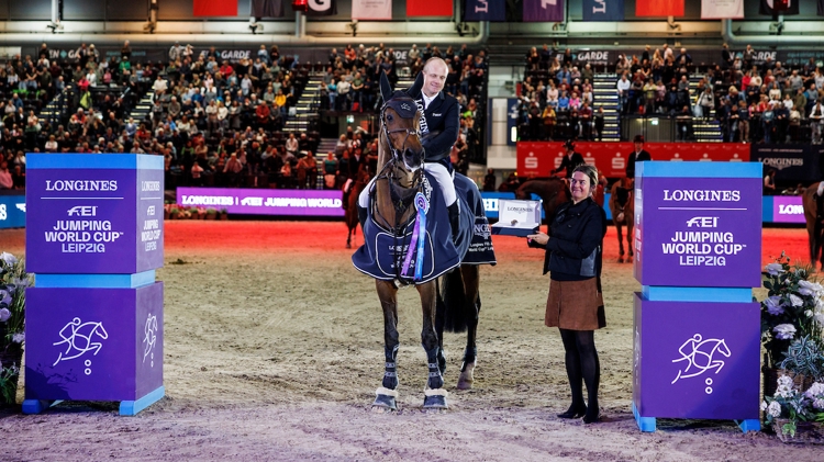 Willem Greve wint zijn eerste Wereldbeker