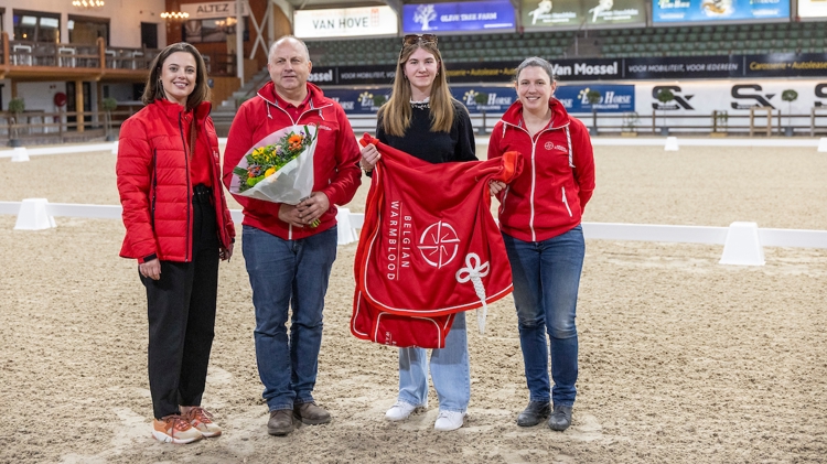 Umelia-V werd BRp Sportpony van het jaar