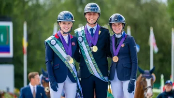 Cette première édition du championnat du monde des moins de vingt-cinq ans est un franc succès.