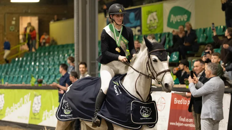 Brabant opnieuw aan de macht: Lopes wint springklasse Zwaar