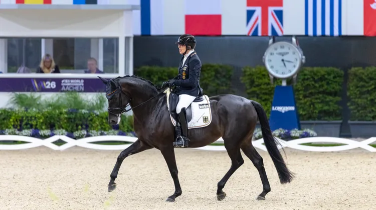 Multimédaillées aux championnats d’Europe, Heidemarie Dresing et Poesie 143 ont décroché l’or mondial pour la première fois. 