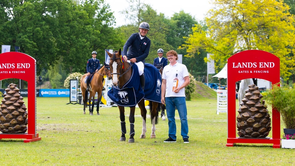 Winnaar van de CSI 3* Small Tour 1.40m Lands End Prix , Piet Raijmakers Jr