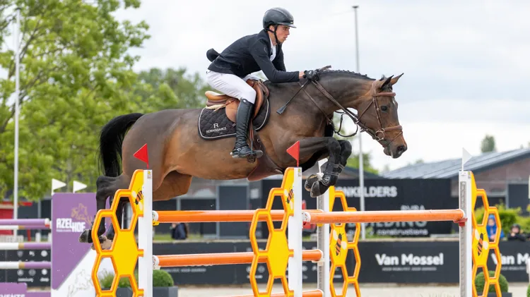 Eén honderdste beslist: Deusser houdt Lambrecht van overwinning